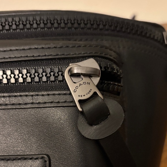 Coach Black Leather Terrain Belt Bag F75776 - excellent condition - Picture 5 of 8